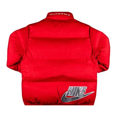 Supreme Supreme x Nike Reversible Puffy Jacket 'Red' outlook