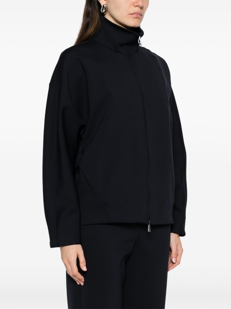 zip-up sweatshirt 3