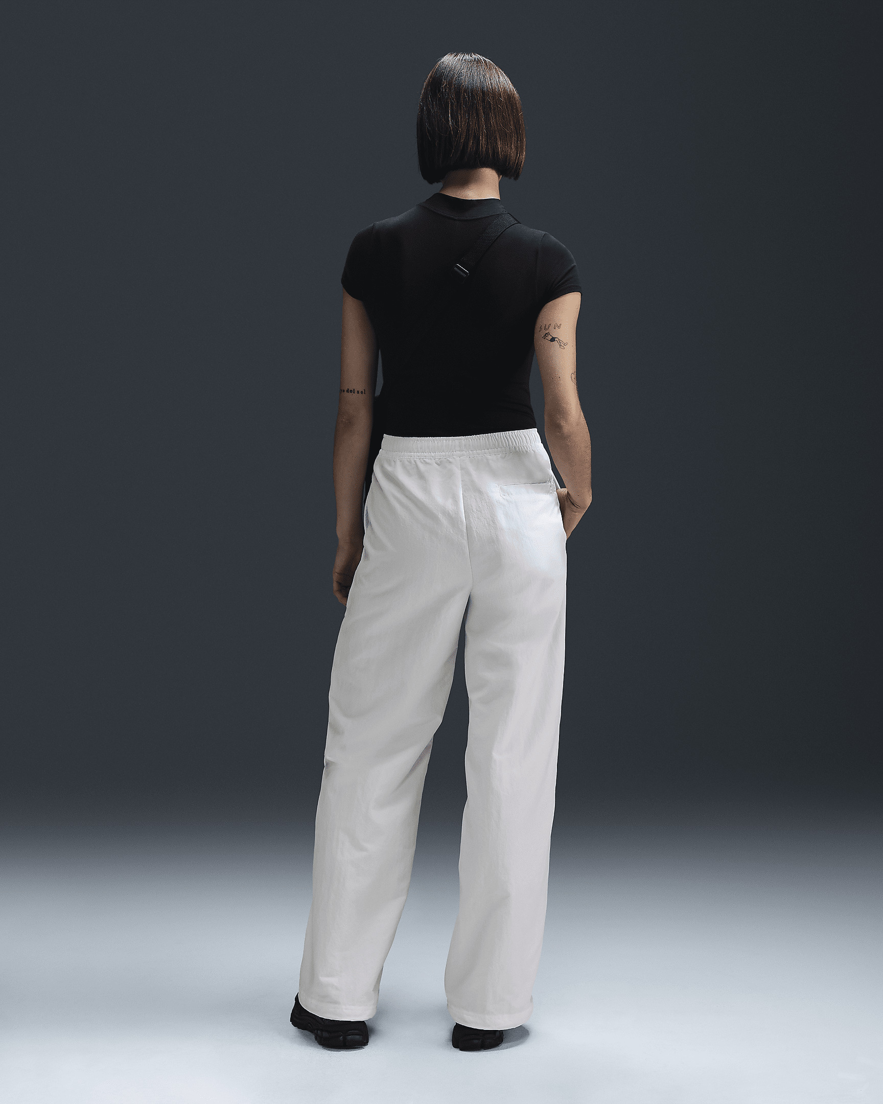Nike Sportswear Everything Wovens Women's Mid-Rise Open-Hem Pants - 4