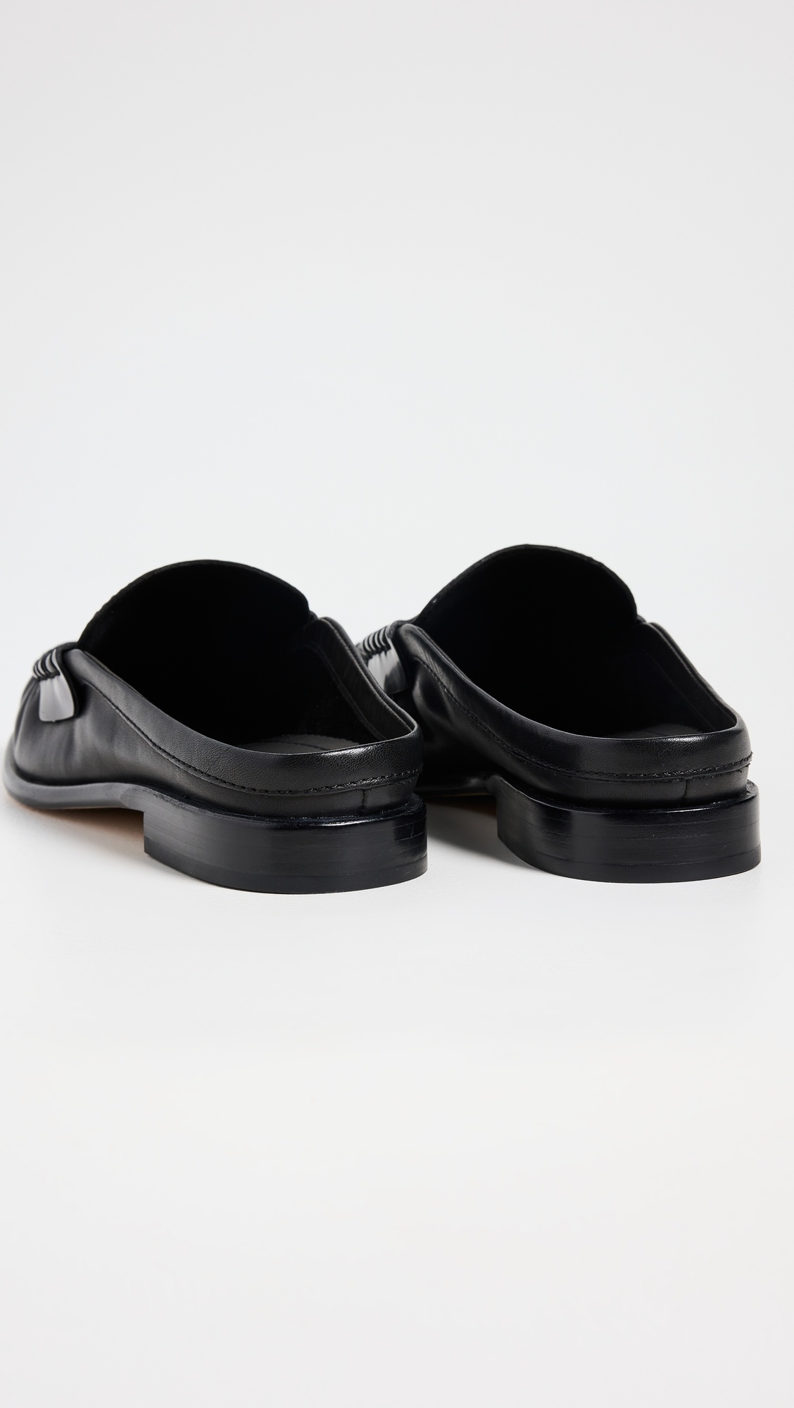 Carter Mules - 3