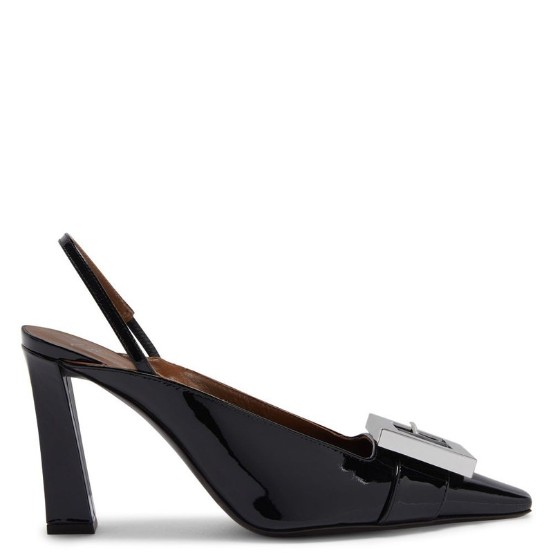 Brendha Buckle - 1