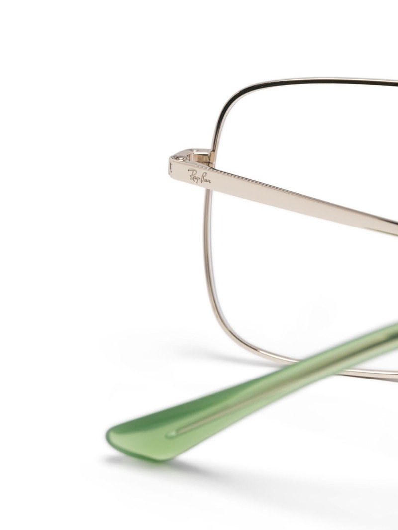Ari glasses 3