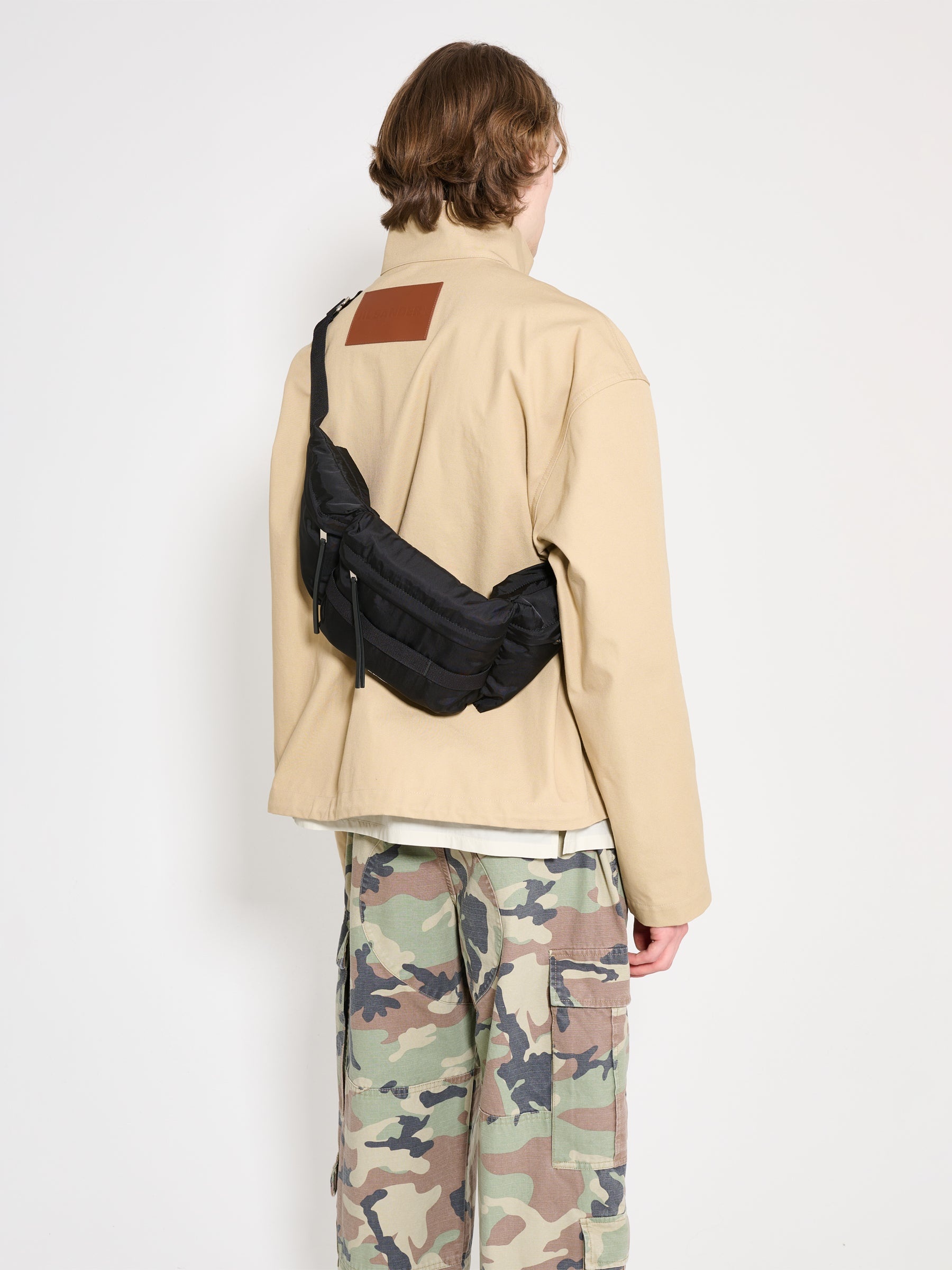 【送料&関税込】Jil Sander Waist Bag In Black Polyamide Jil Sander Hike Small Belt Bag in Black With Strap | Hypebeast