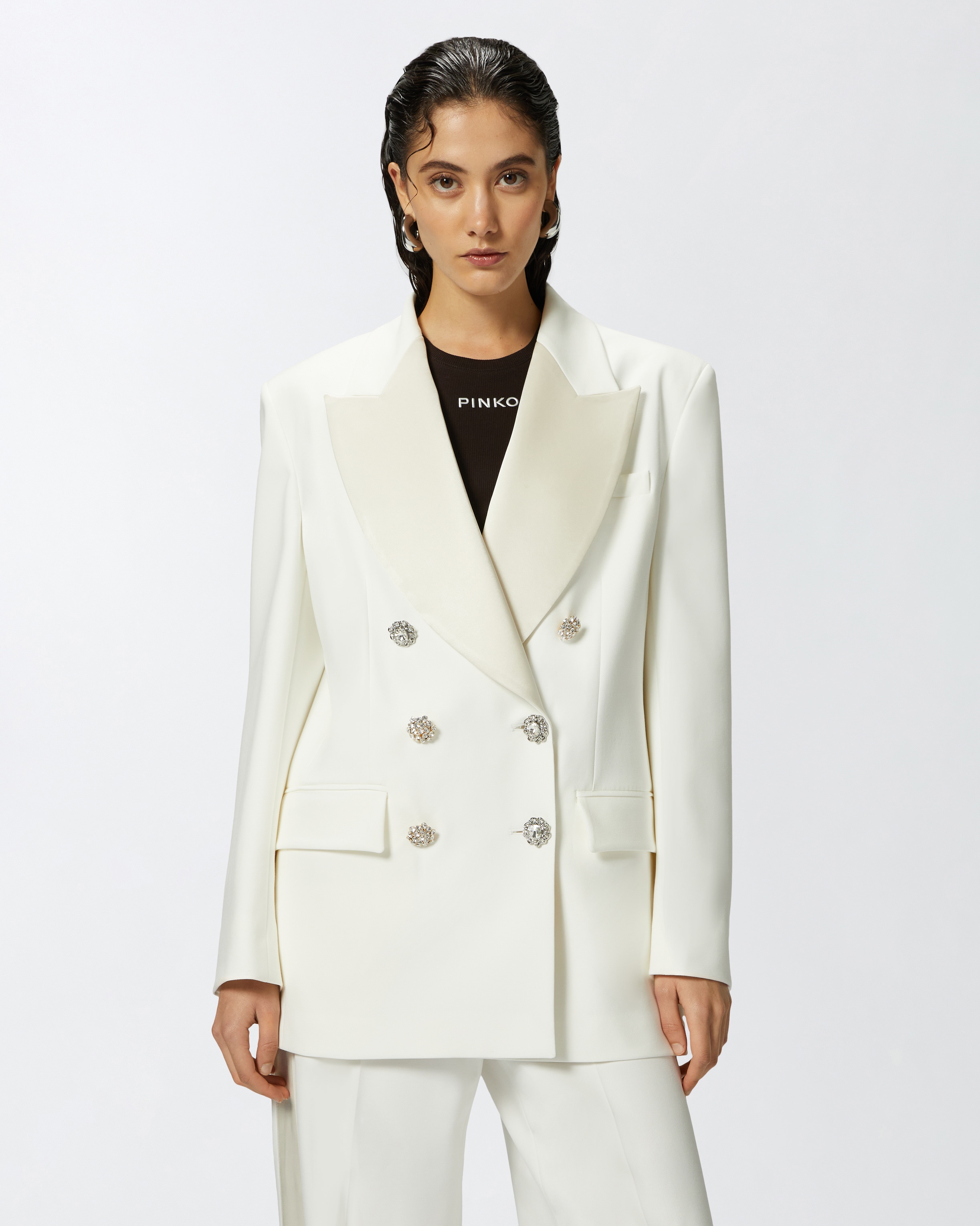 ELEGANT BLAZER WITH PIN AND JEWEL BUTTONS - 2