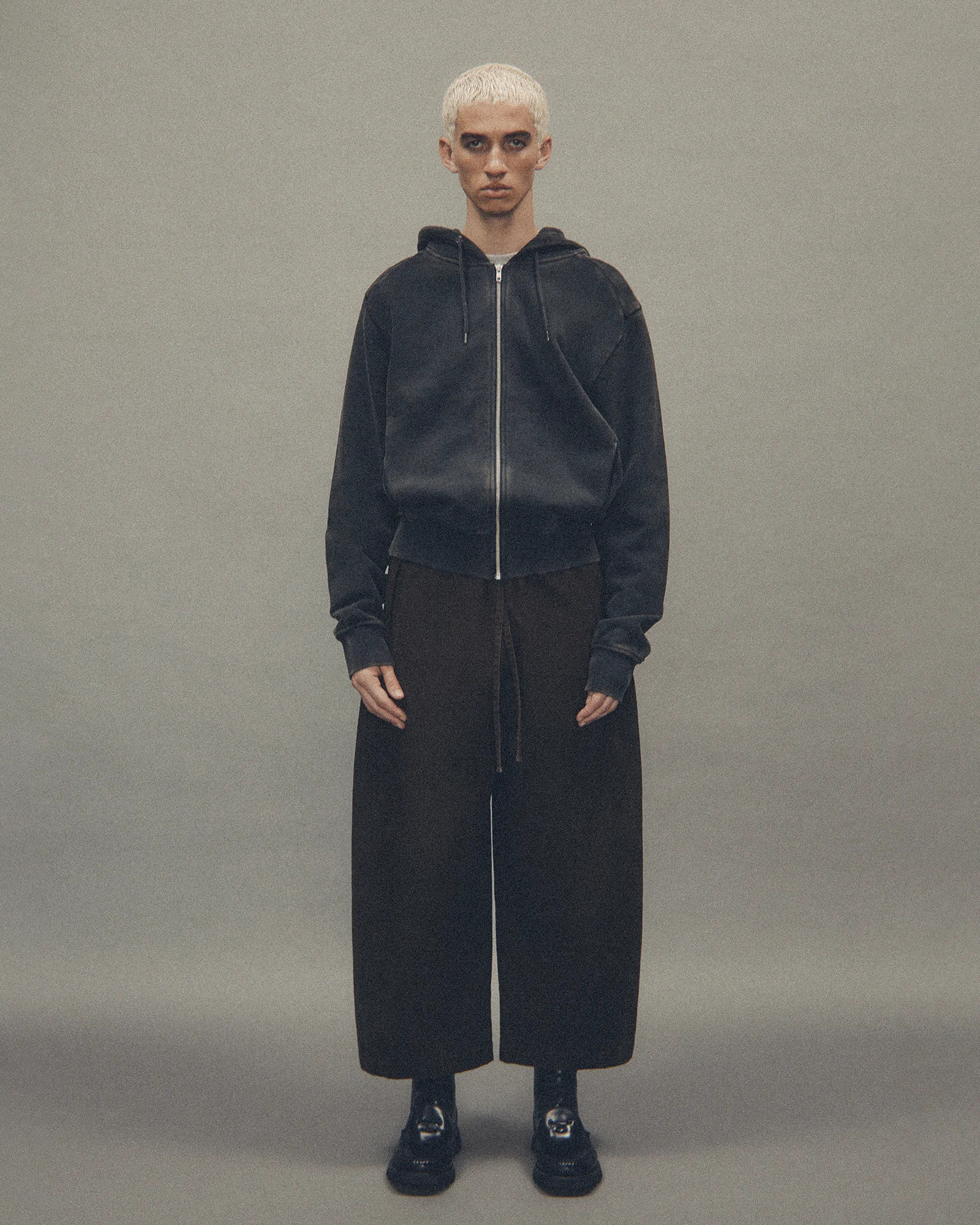 SLIM ZIP UP WASHED BLACK - 2