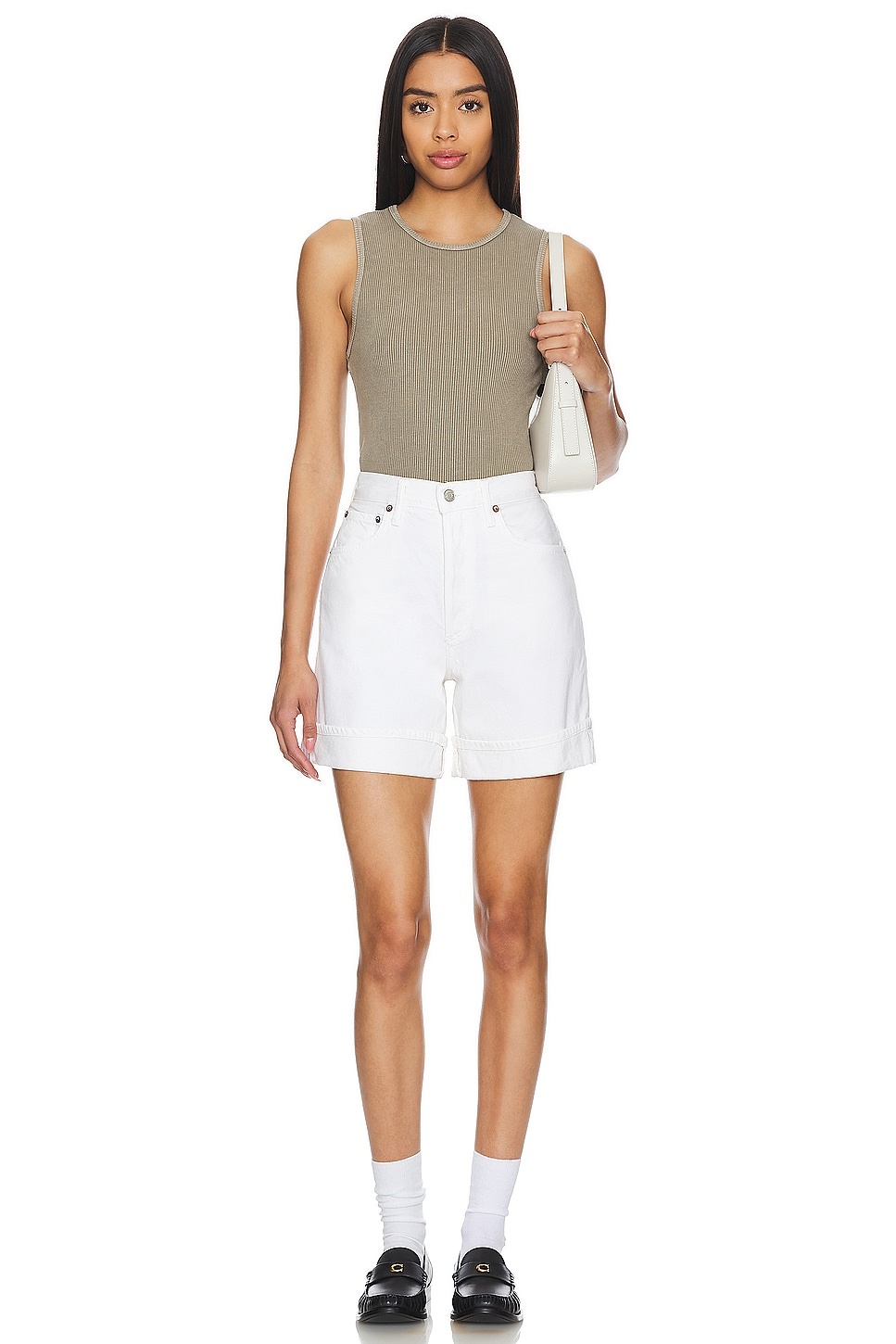 Dame Short - 4