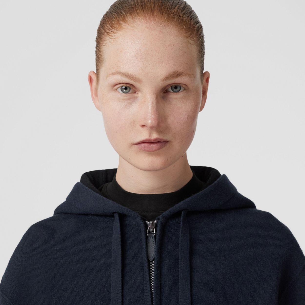 Embroidered Logo Cashmere Hooded Top - 3