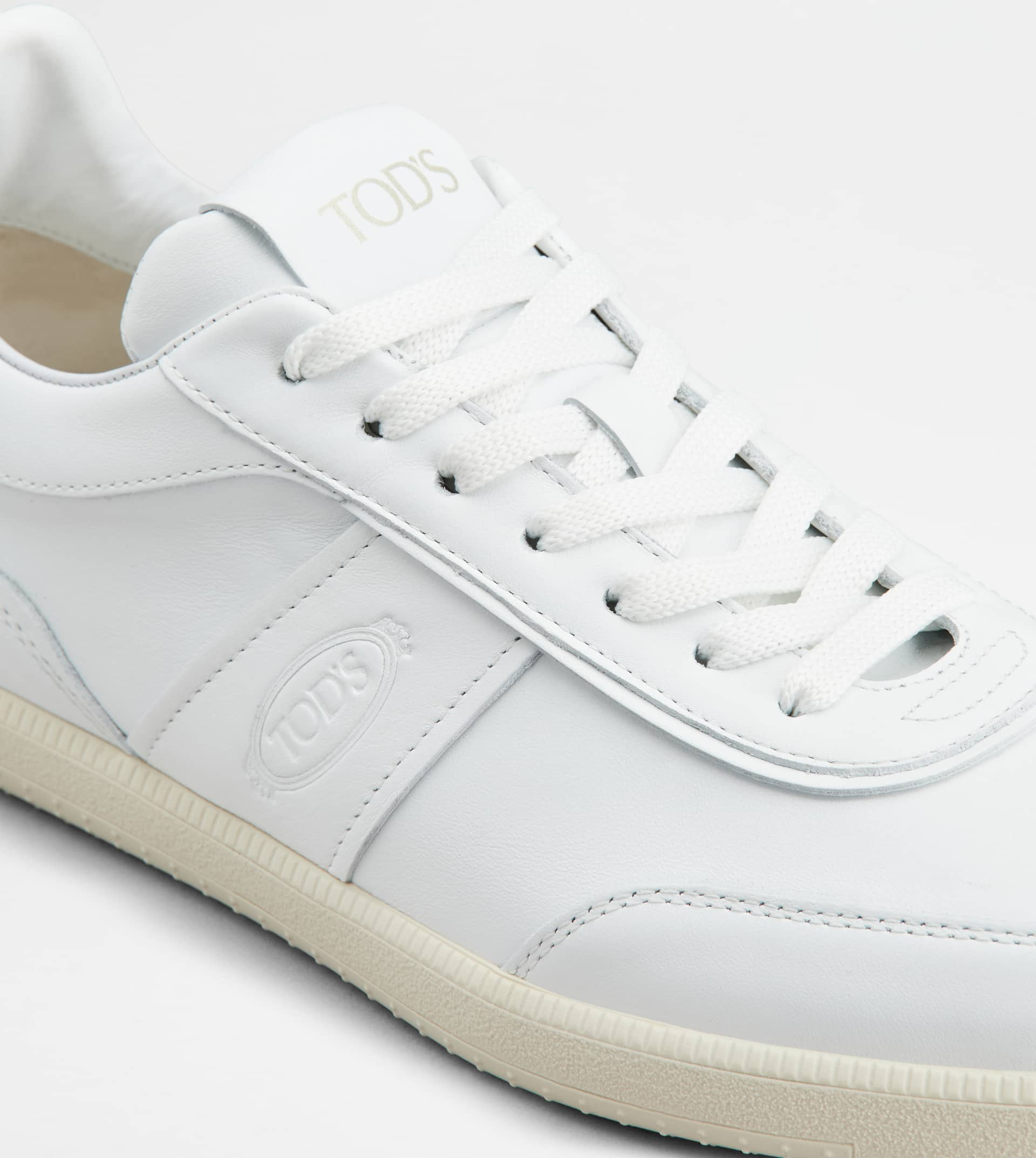 TOD'S TABS SNEAKERS IN LEATHER - WHITE - 5