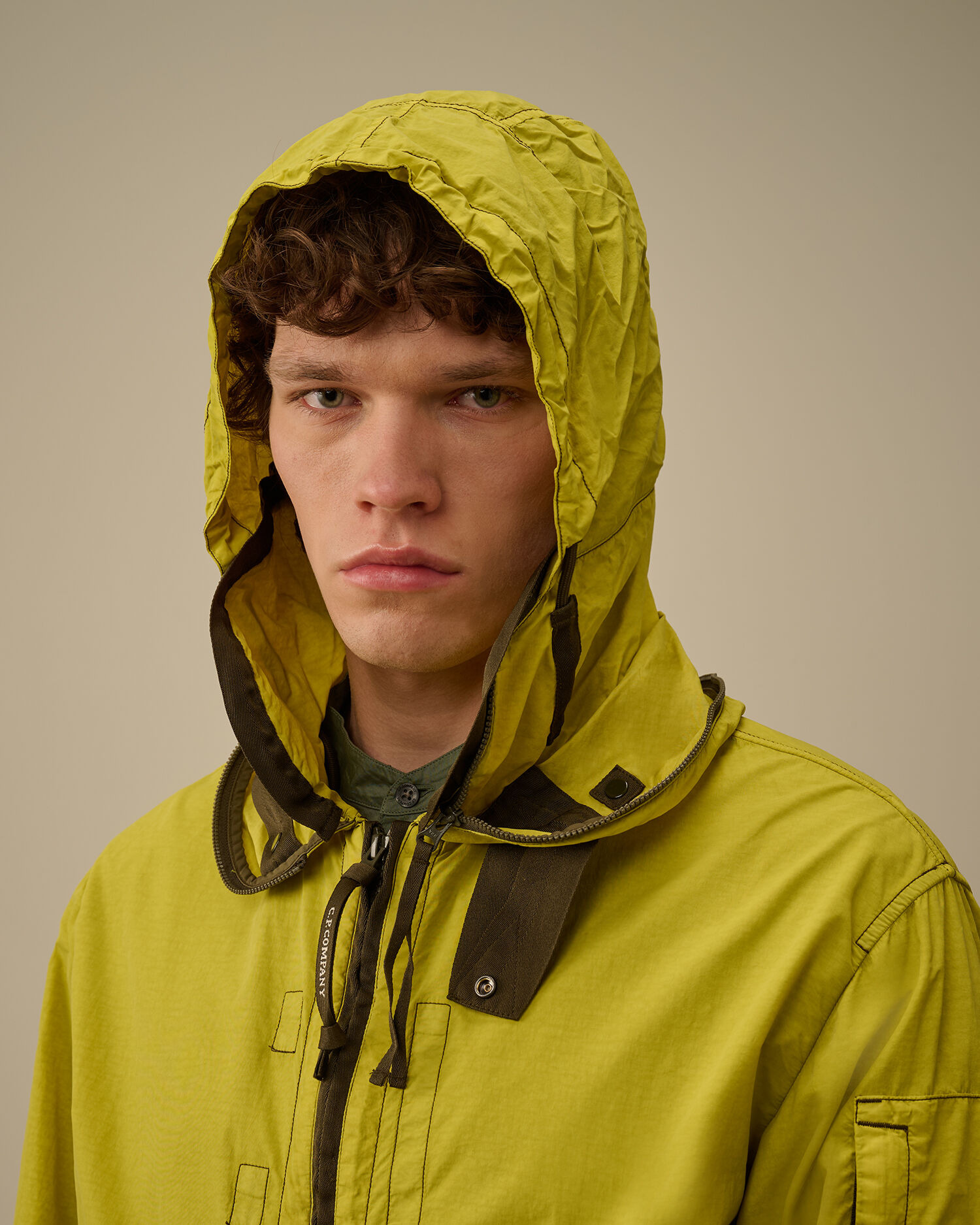 Contrast Flatt Nylon Hooded Jacket - 5