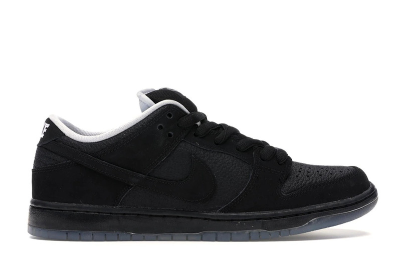 Nike SB Dunk Low Atlas 35MM Black (Special Box W/ Accessories) - 1