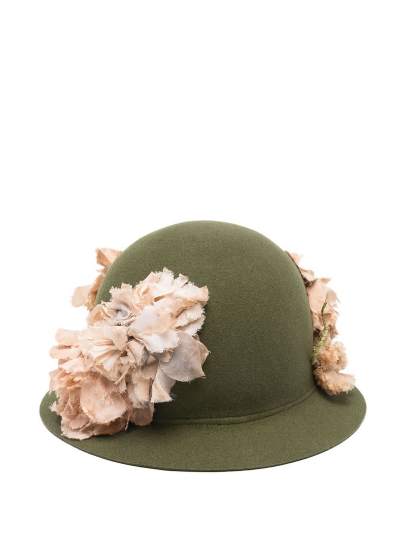 Comme des Garçons Homme Plus flower-embellished hat outlook
