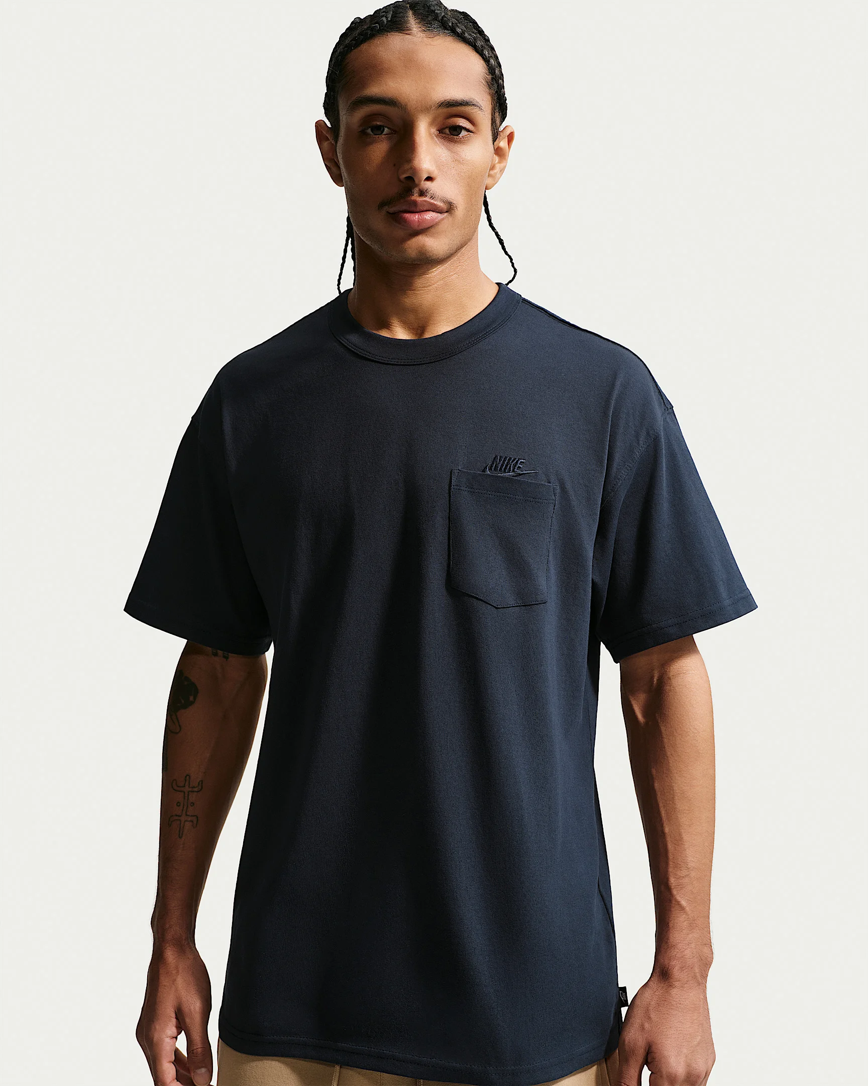 Nike Sportswear Premium Essentials Men's T-Shirt - 1
