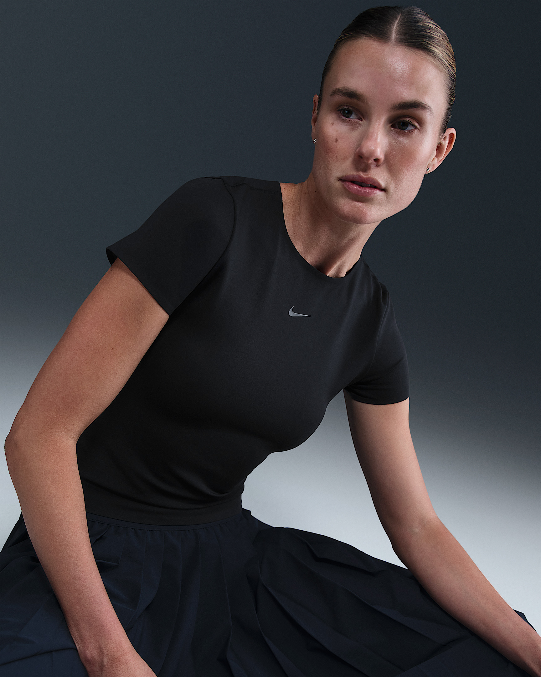 Nike Form Women's Short-Sleeve Top - 3