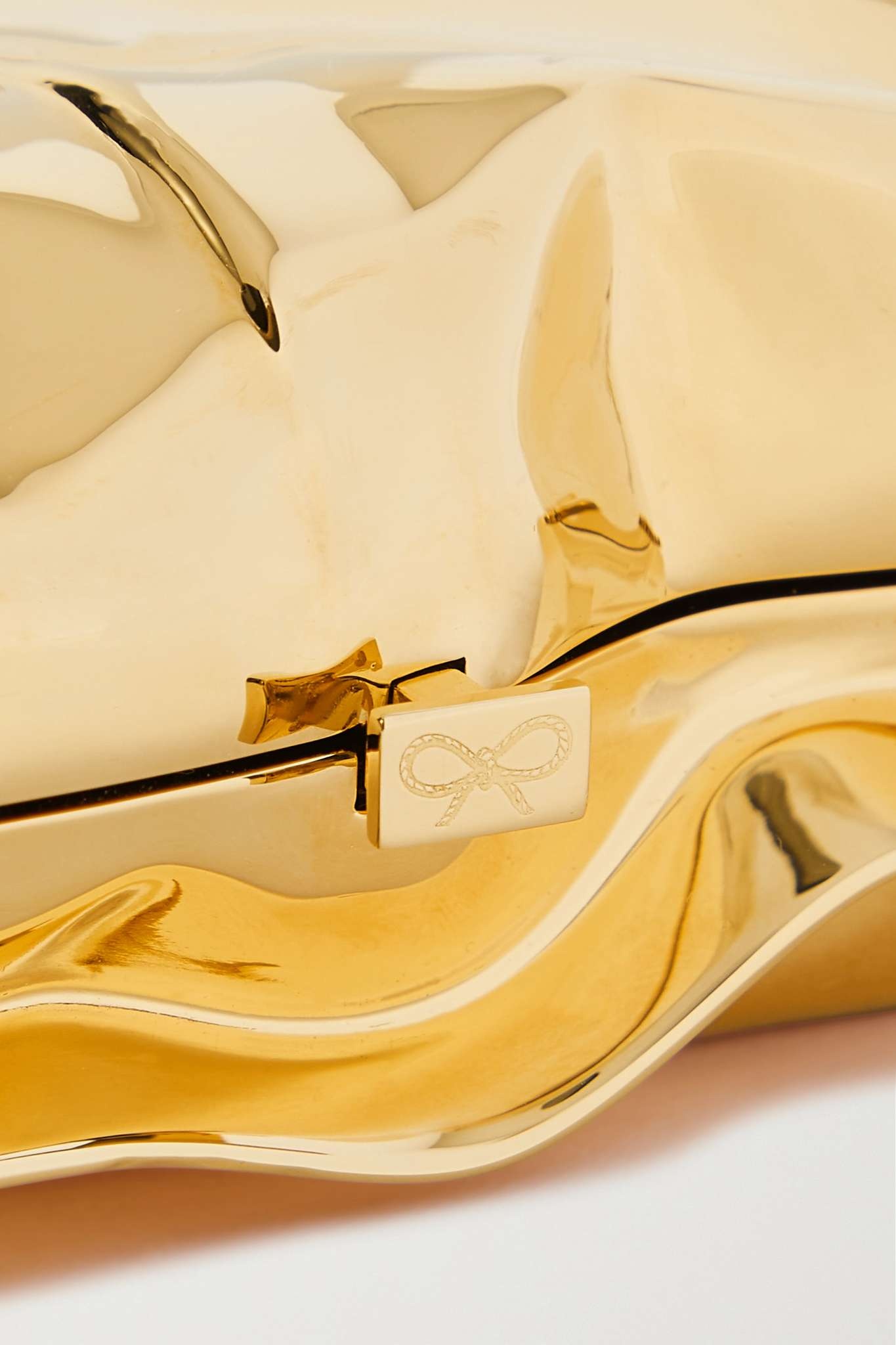 Crisp Packet gold-tone clutch - 4