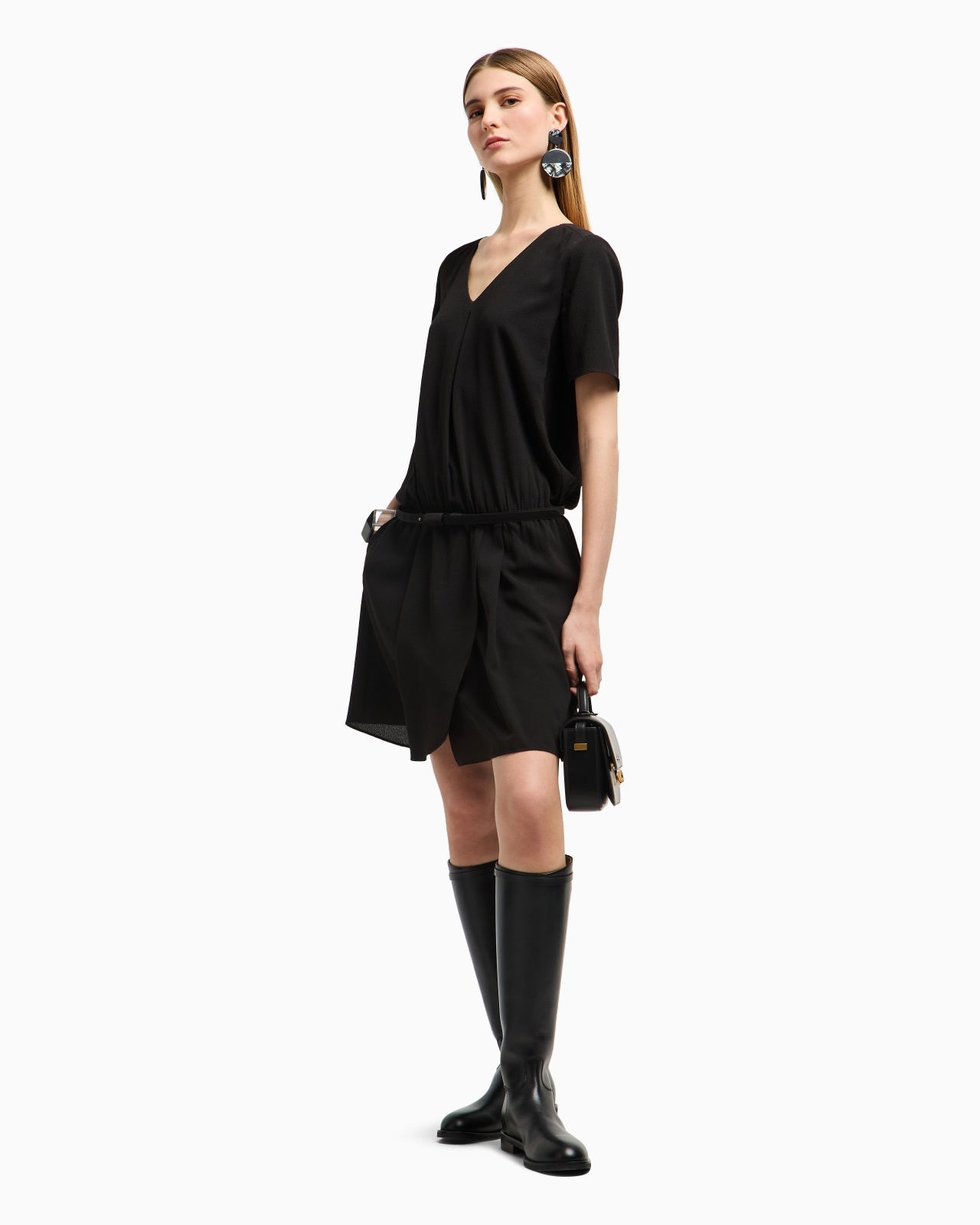 FLUID CRÊPE SHORT DRESS WITH GATHERING AND A BELT AT THE WAIST - 2
