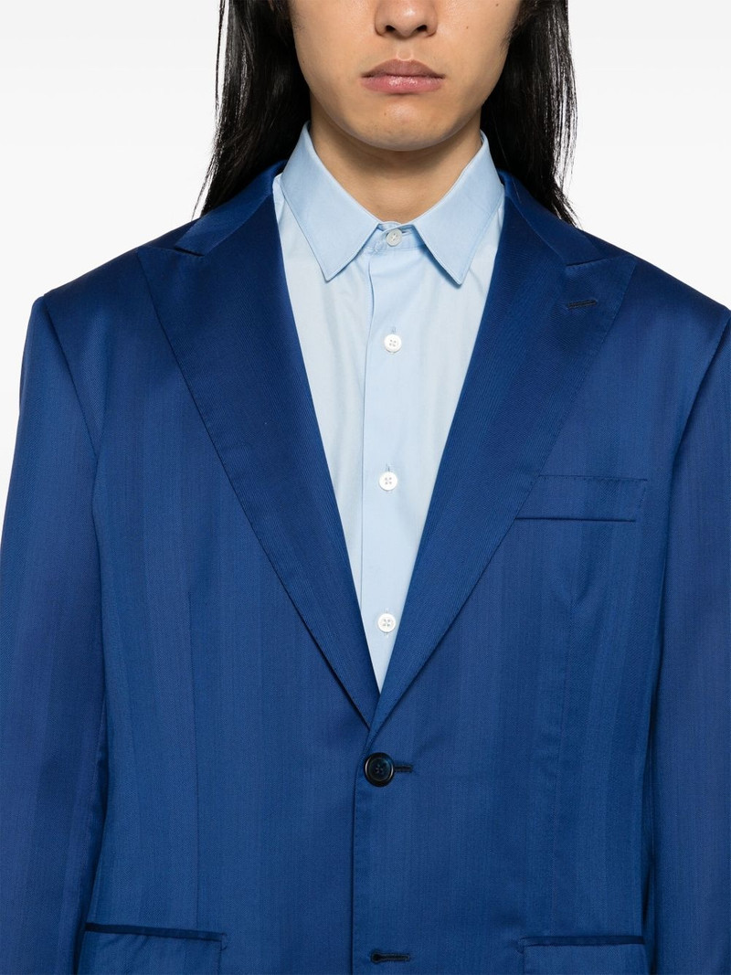 single-breasted suits 4