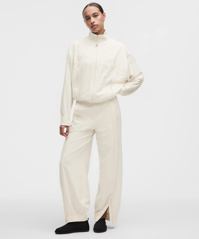 Define High-Rise Swift Jogger *Regular 1