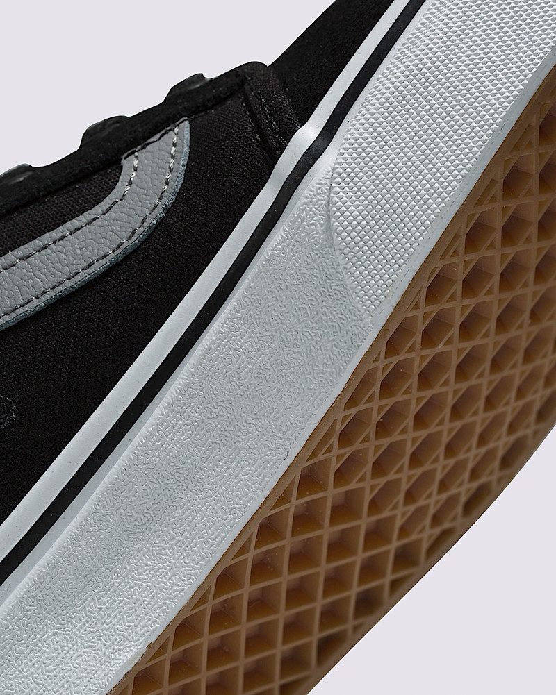 Chukka Low Sidestripe Shoe 5