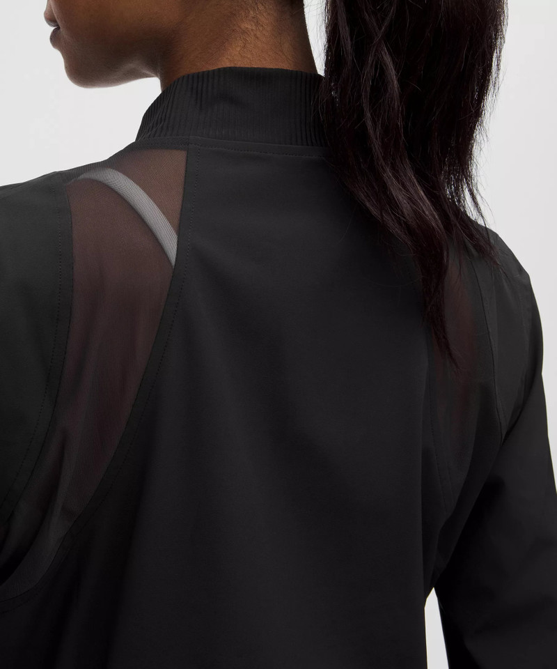 Mesh-Ventilated Tennis Jacket 6