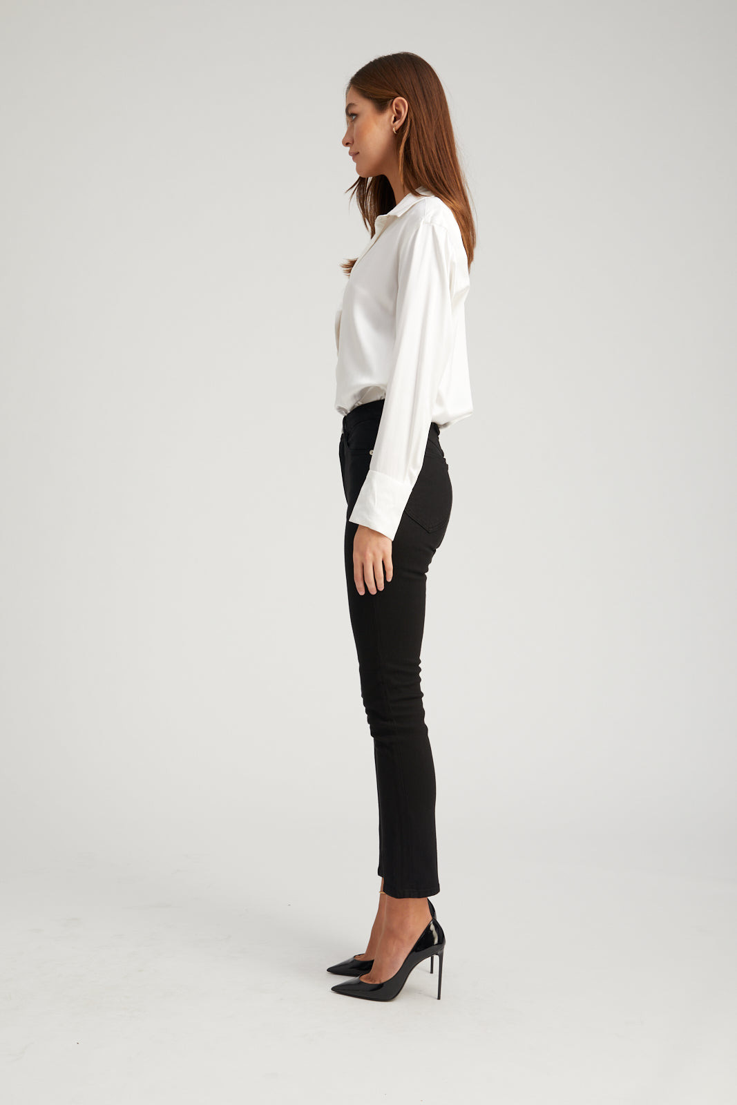 STEVIE SKINNY STRAIGHT LEG DENIM - 7