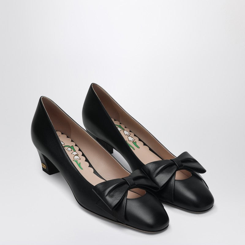 Valentino Garavani Décolleté Bowow Black Women - 1