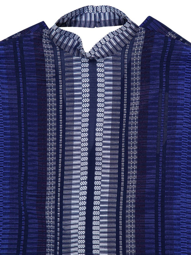 open-back blouse 3