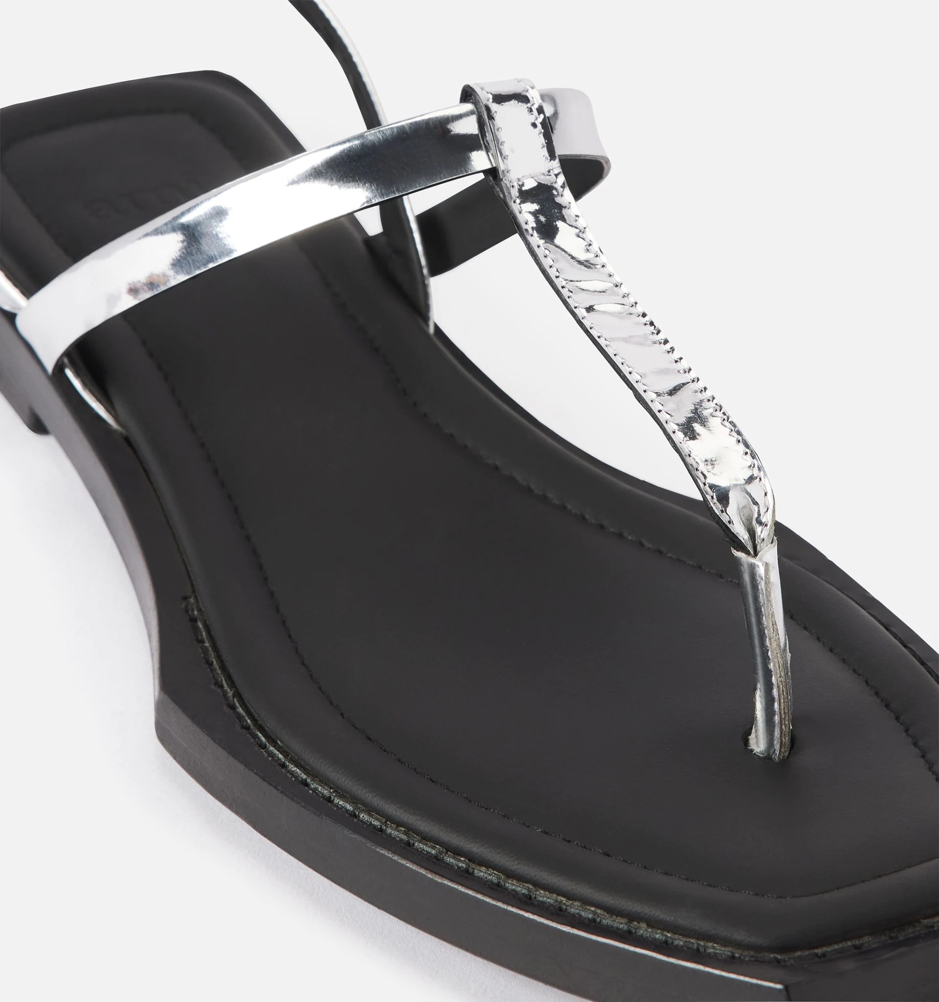 Flat Sandals - 4