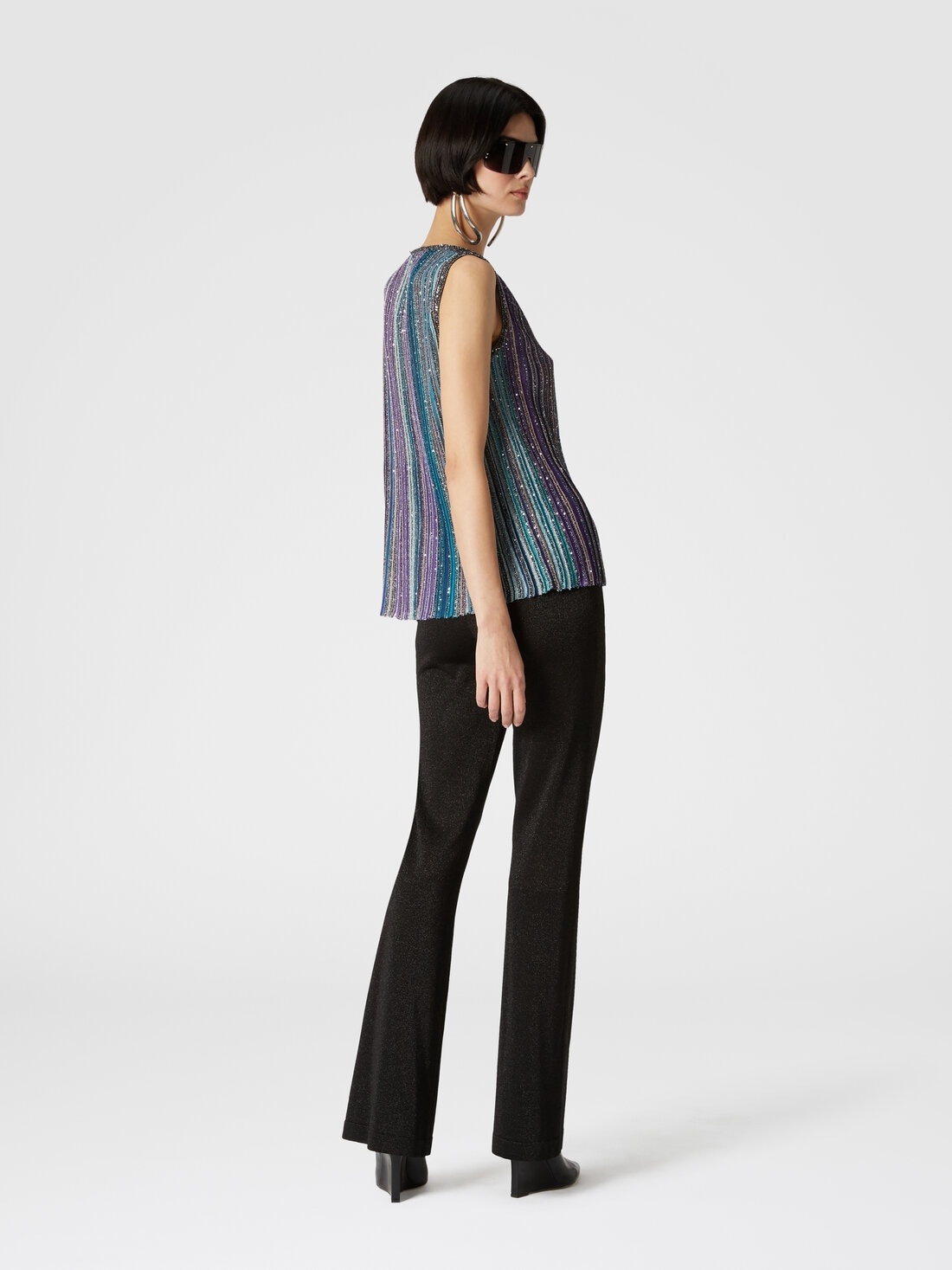 Ribbed ribbed sleeveless top with sequins - 3