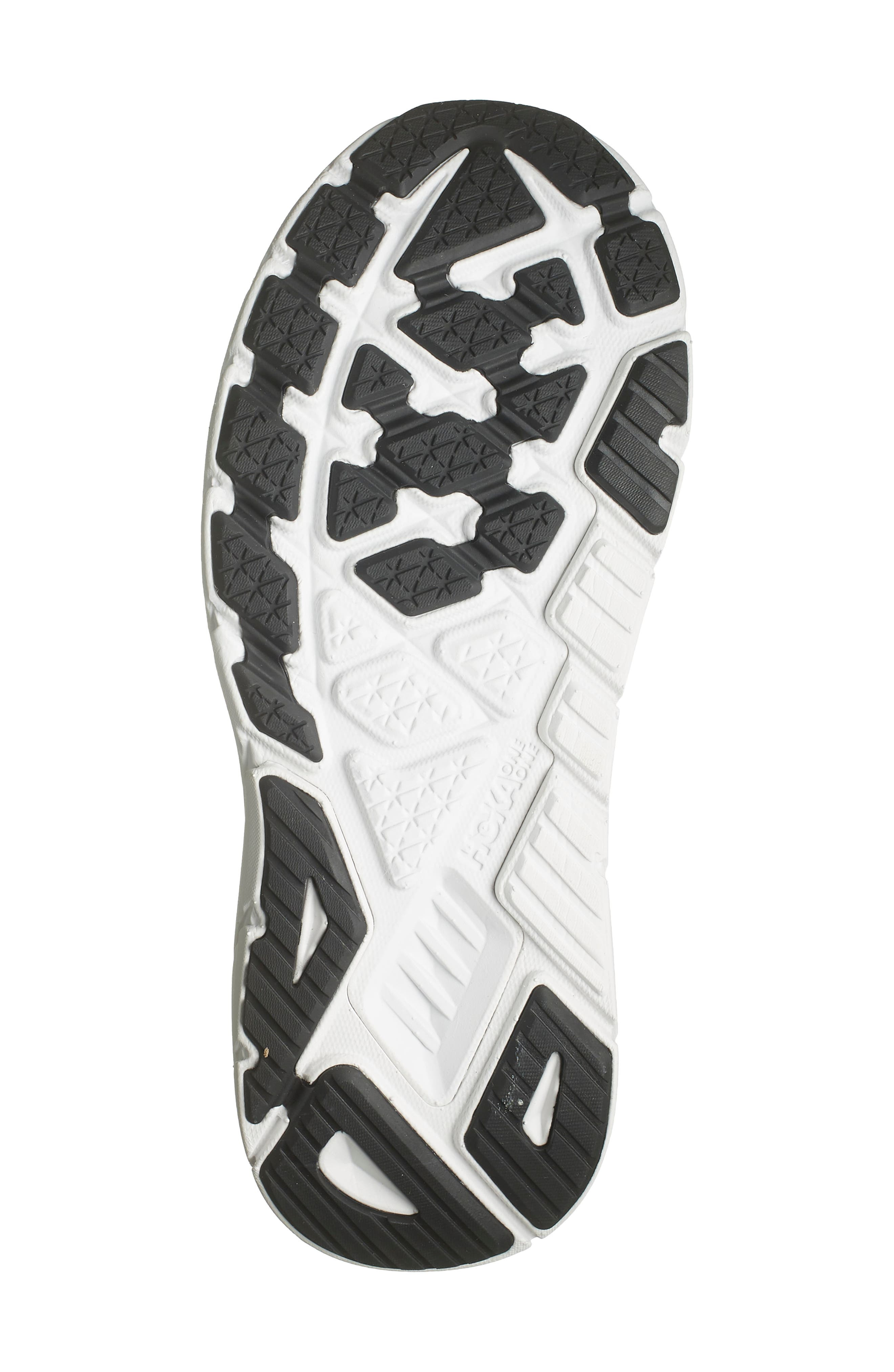 HOKA Arahi 7 Running Shoe in Blanc De Blanc /Steel Wool at Nordstrom - 6