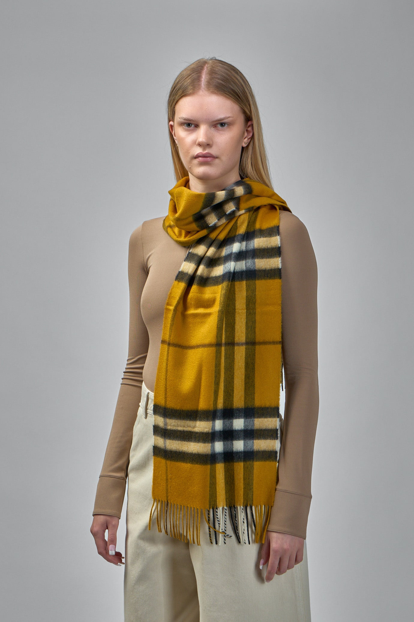 Embroidered Cashmere Scarf - 4