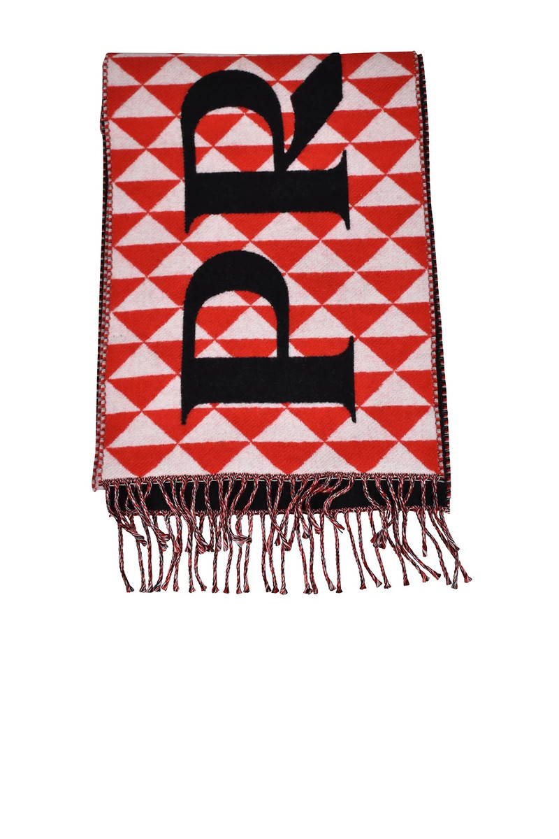 Prada Scarf outlook