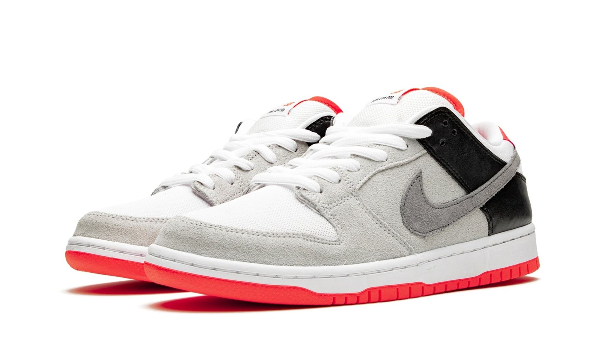 SB Dunk Low "Infrared" - 2