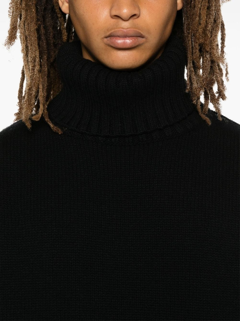 Nº20 sweater 5
