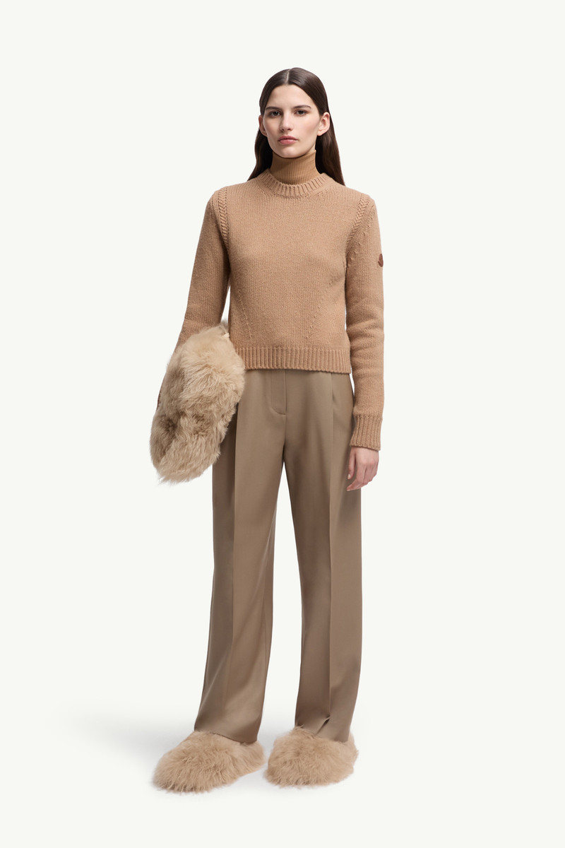 Moncler Wool & Cashmere Sweater outlook