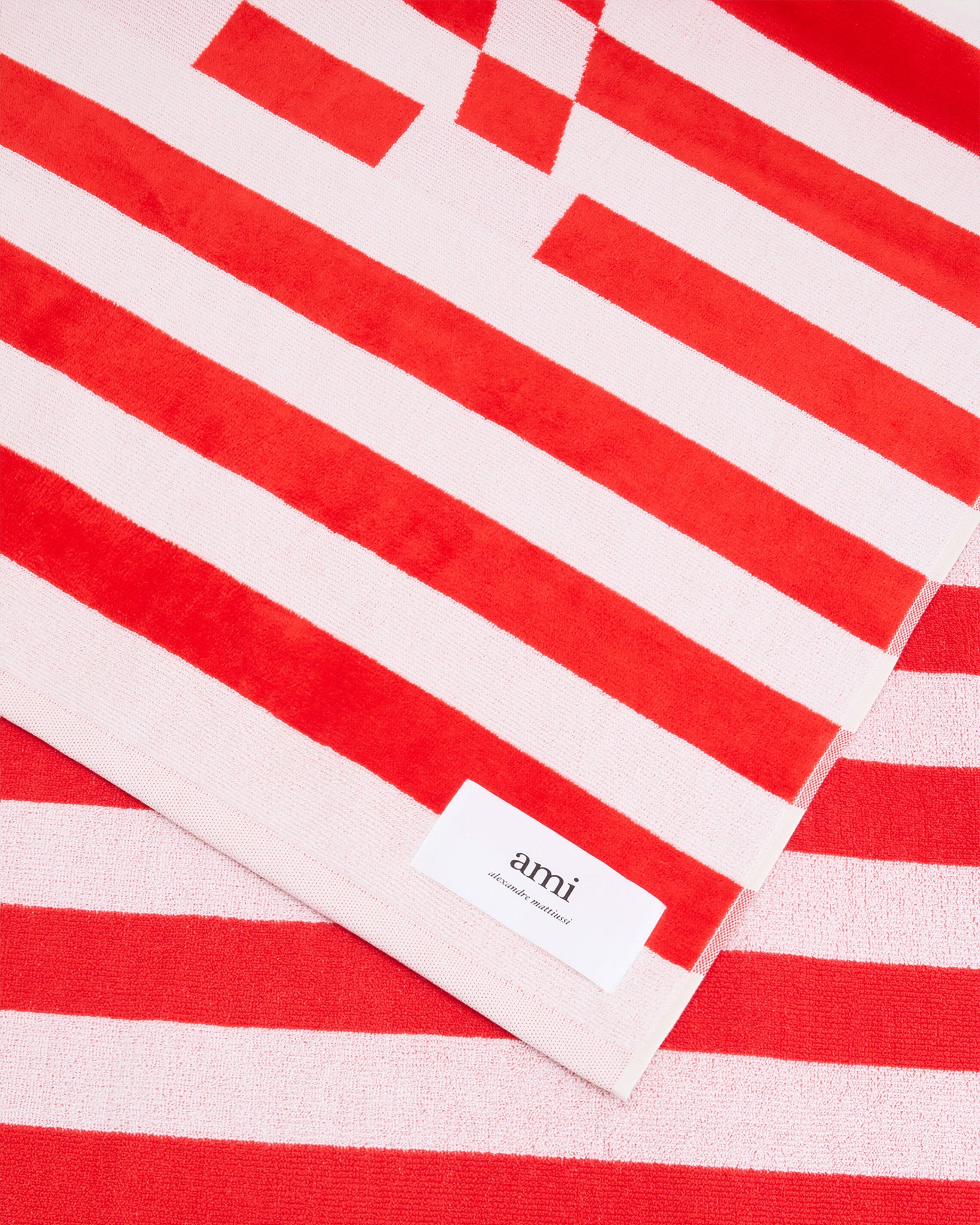 WHITE COTTON AMI DE COEUR BEACH TOWEL - 3