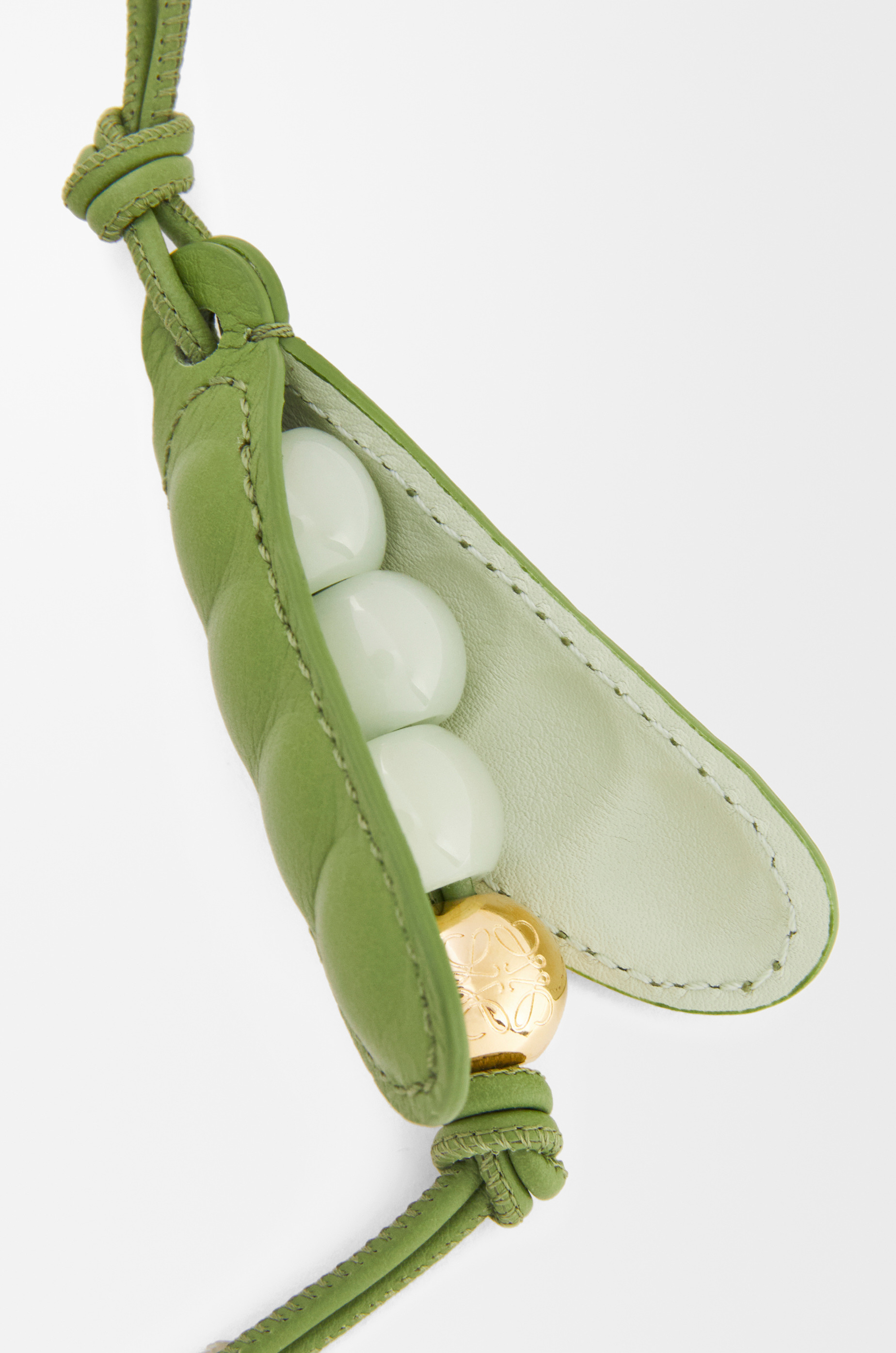 Pea pod charm in classic calfskin - 2