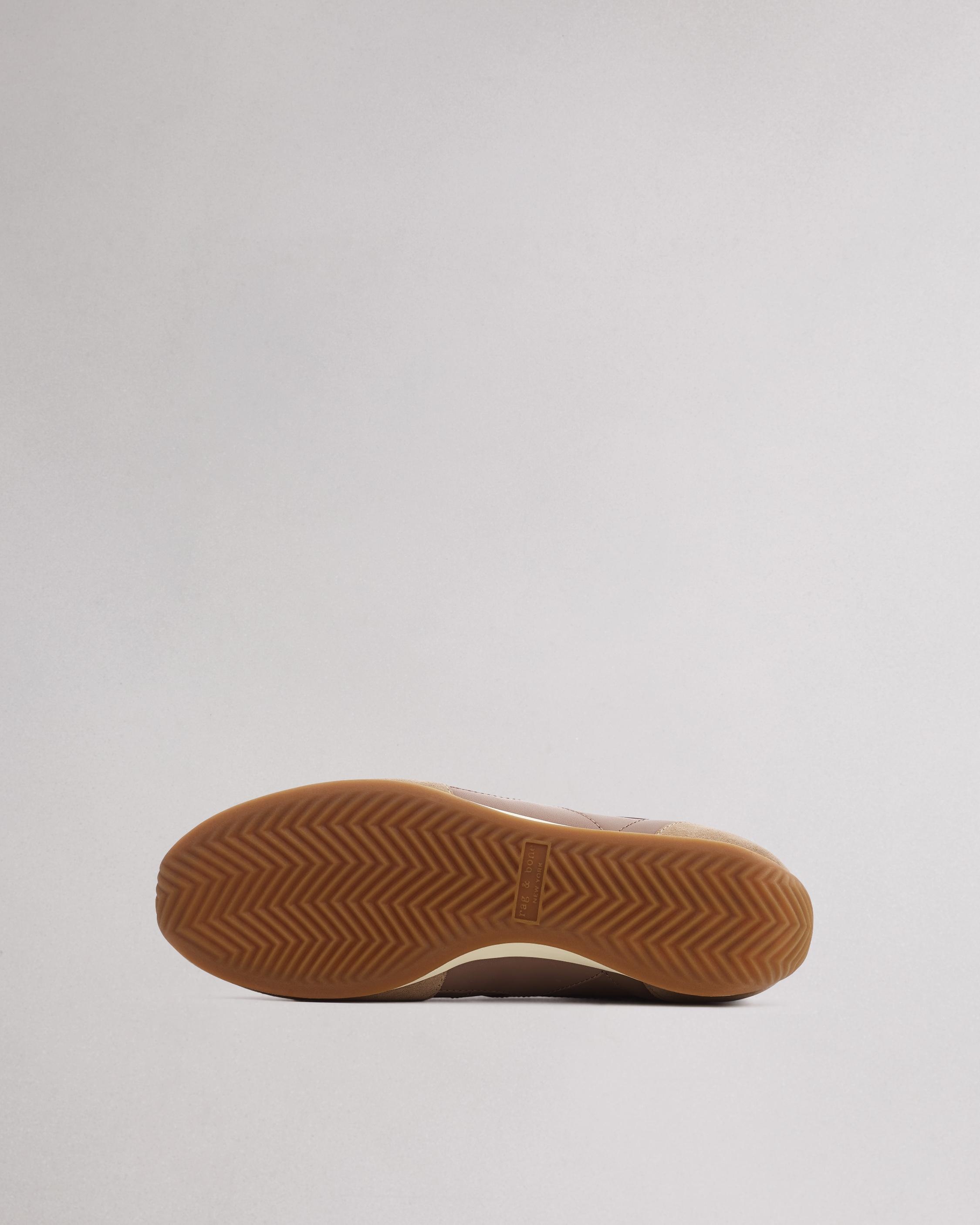 Slim Retro Runner Sneaker - 5