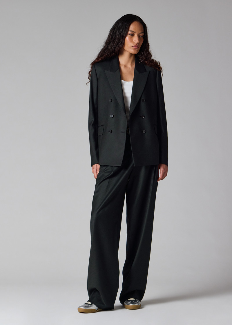 Women's Black Wool-Cashmere Flannel Blazer 6
