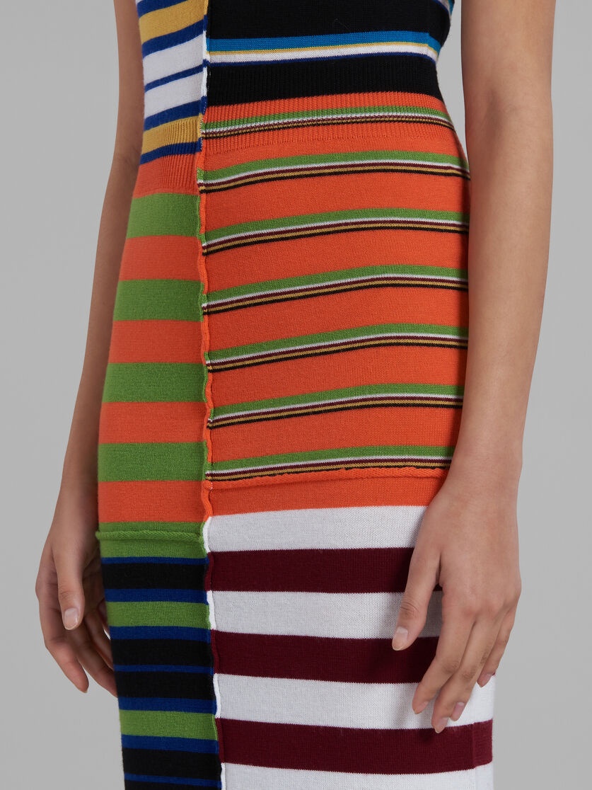 MULTICOLOURED KNIT DRESS WITH PATCHWORK STRIPES - 5