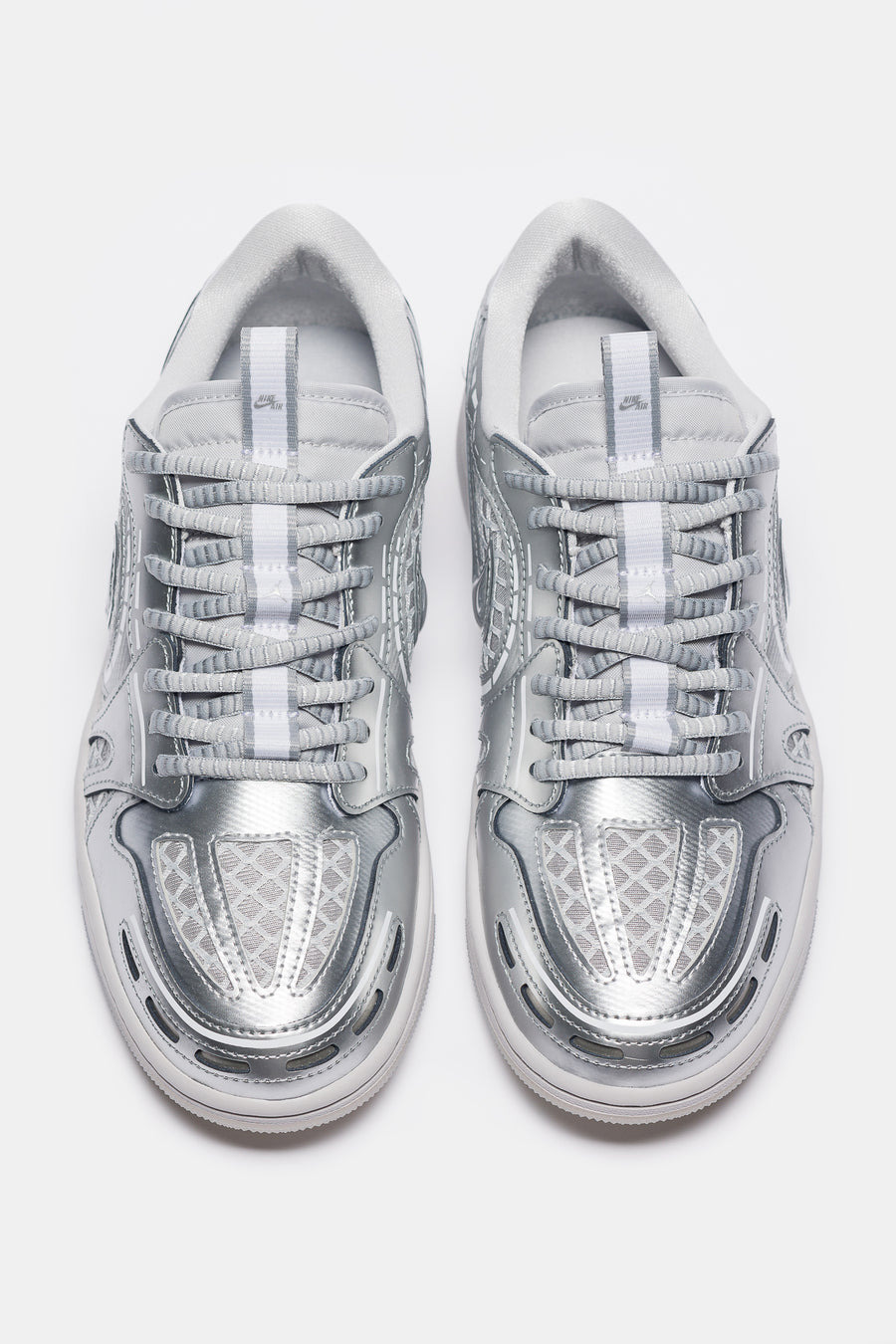 Air Jordan 1 Low Method of Make Sneaker in Neutral Grey/Metallic Silver/White - 4