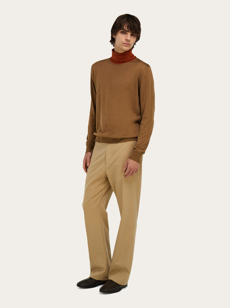 Silk turtleneck 7