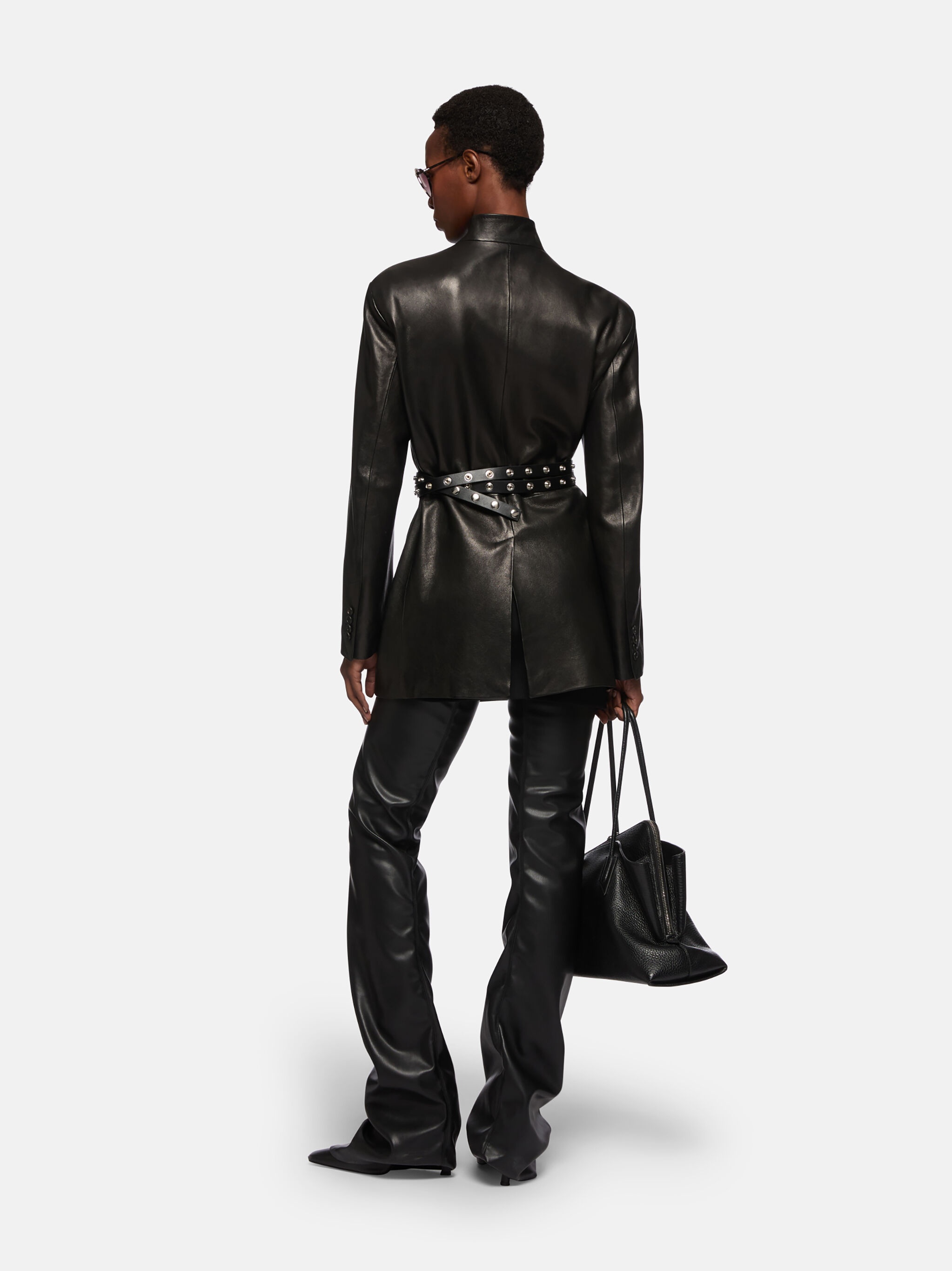 BLACK JACKET - 5