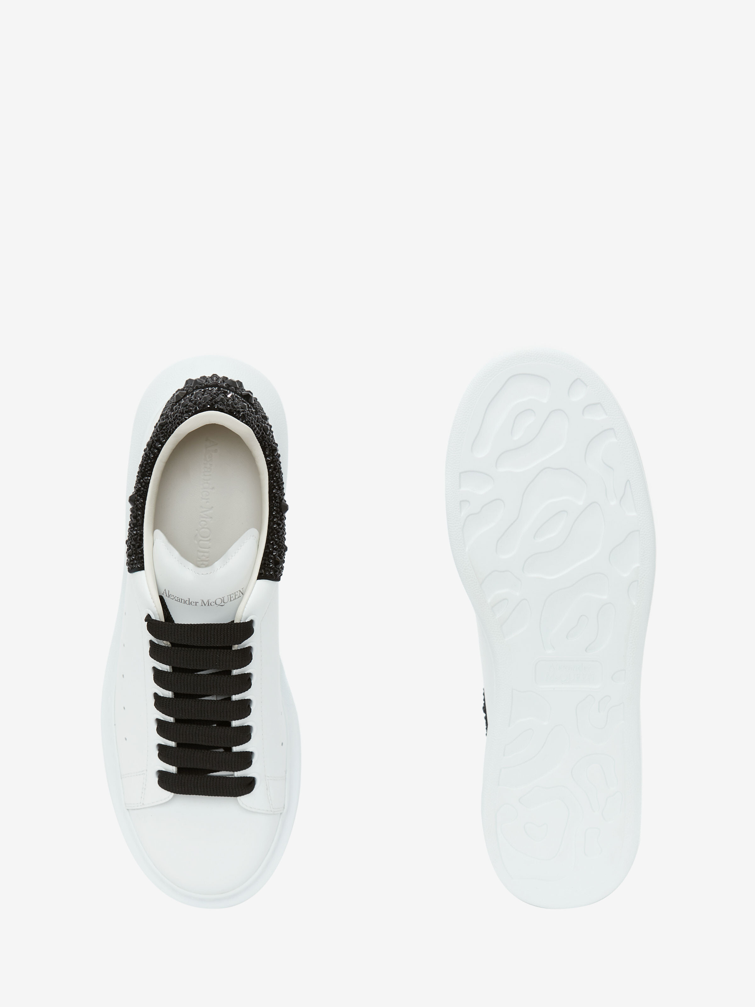 Men's Oversized Sneaker in White/jet Black - 4