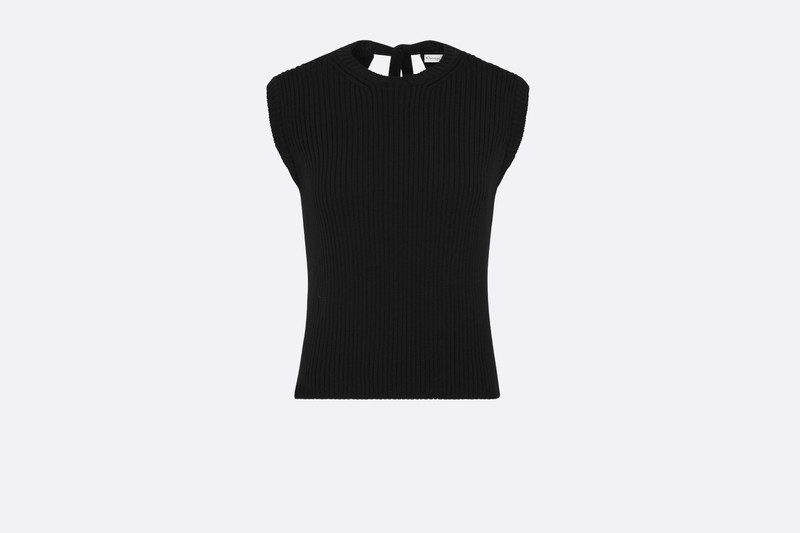 Sleeveless Open-Back Sweater 1