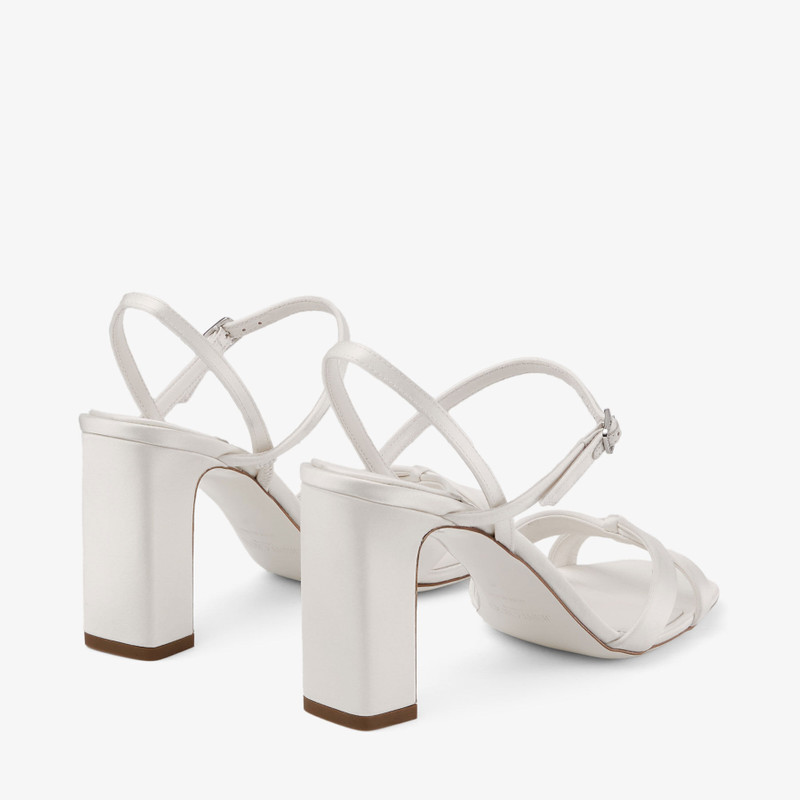 JIMMY CHOO Elsy Block Heel 85
Ivory Satin Sandals with Crystal-Embellished Buckle outlook