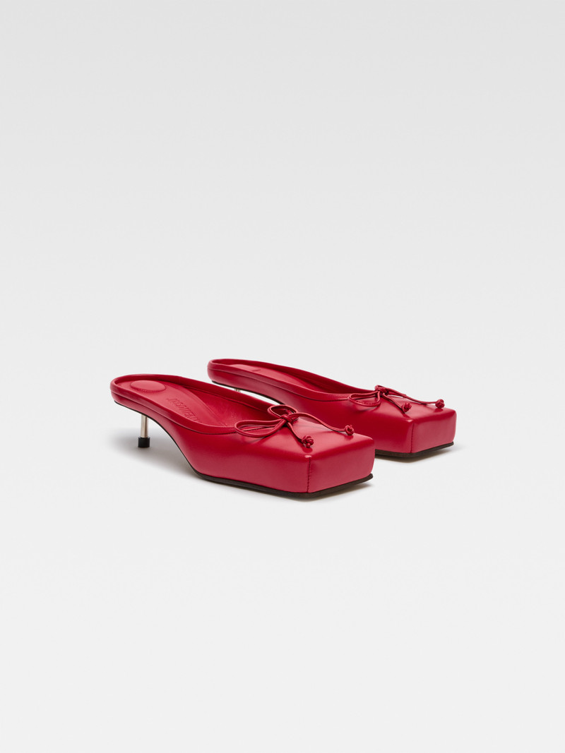 JACQUEMUS Les mules basses Ballet outlook