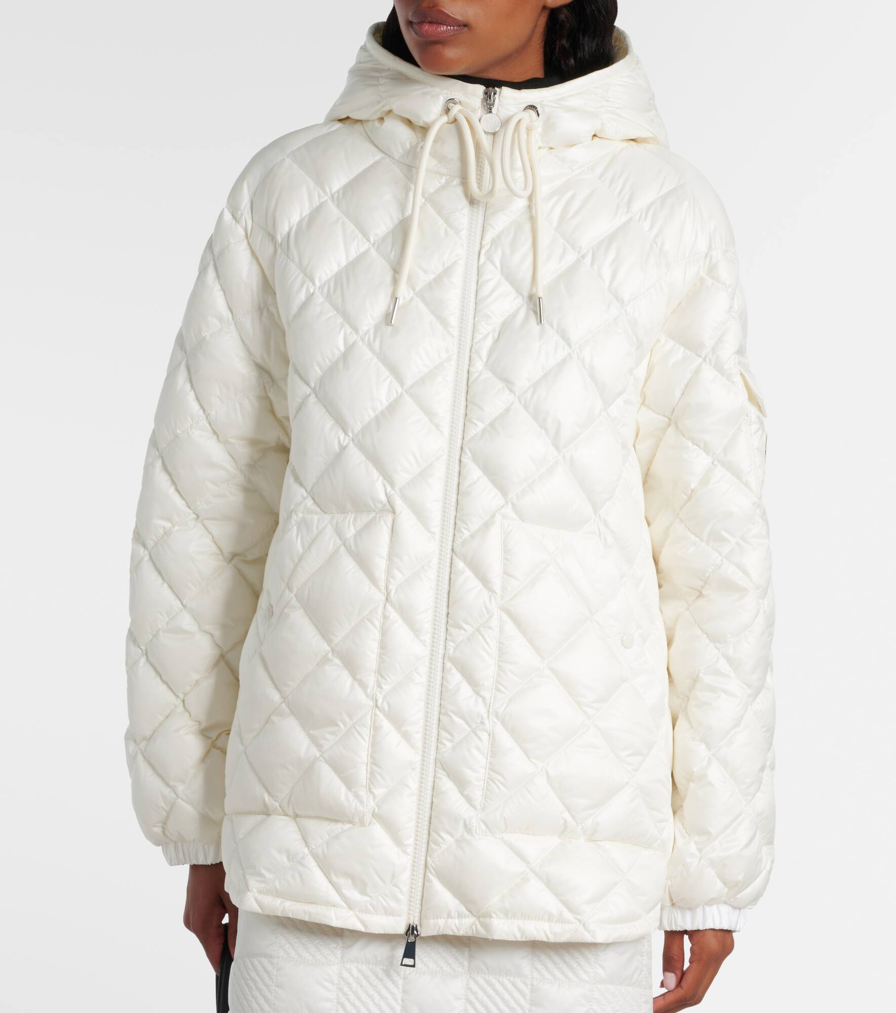 Quilted down jacket - 6