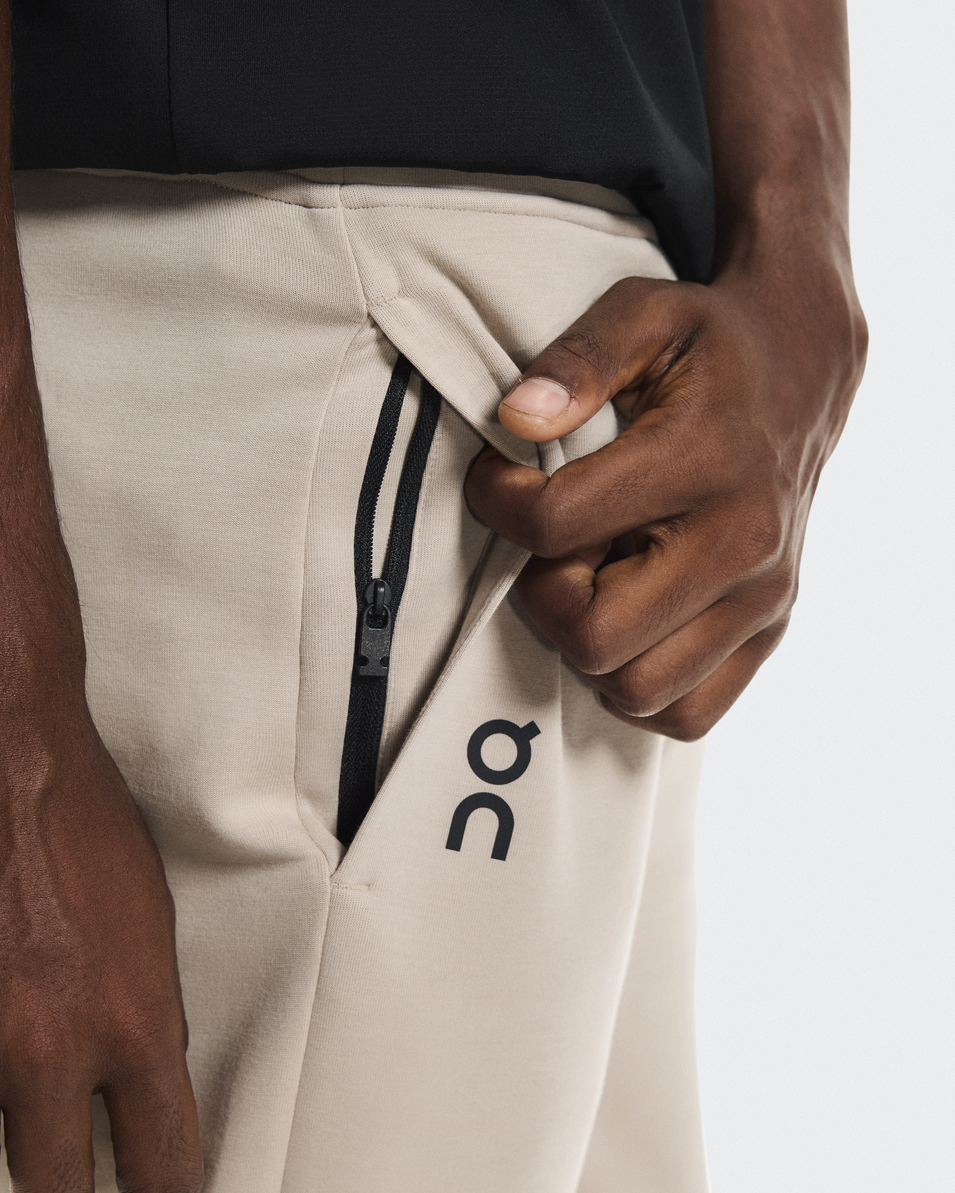 Focus Tech Sweatpants - 6