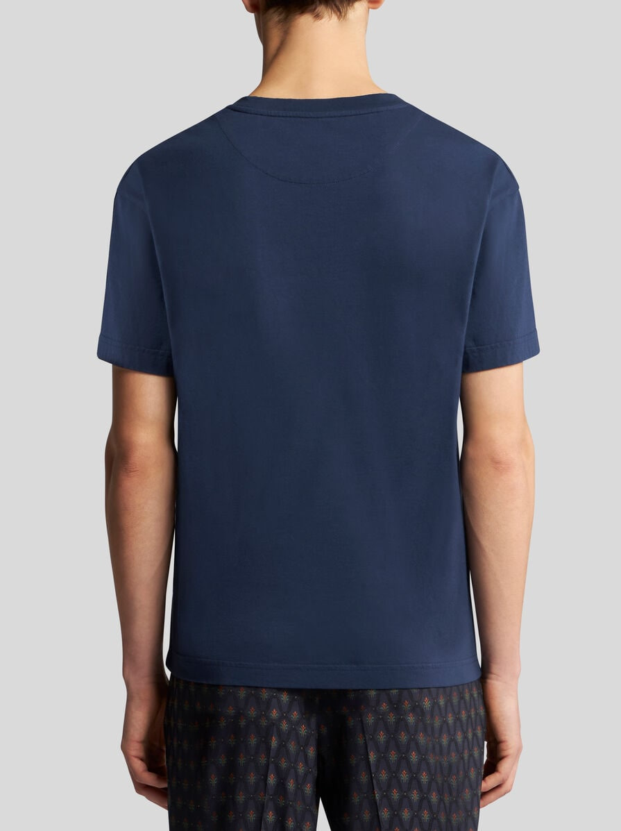 T-SHIRT WITH PEGASO EMBROIDERY - 4