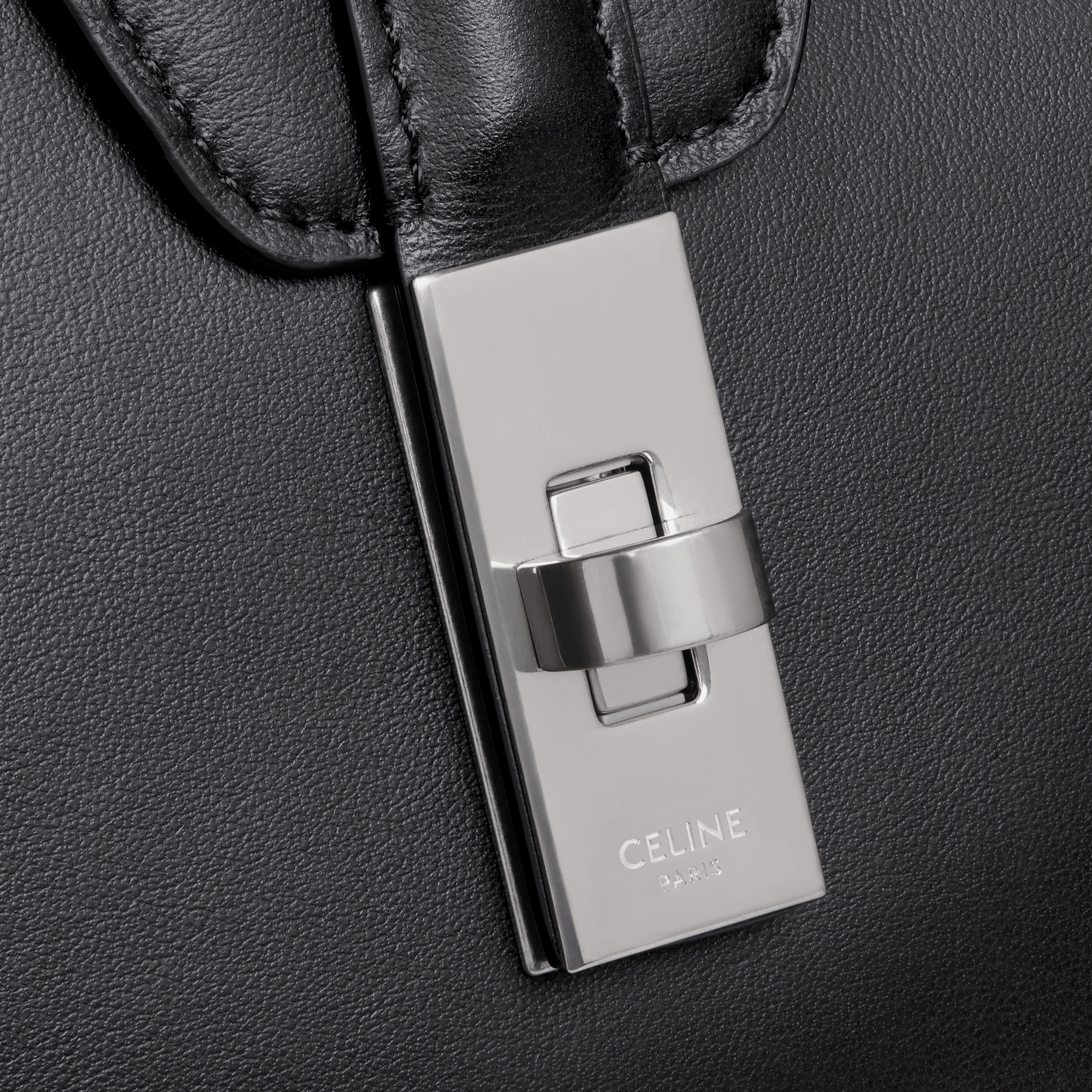 "24h" 16 bag in Smooth Calfskin - 5